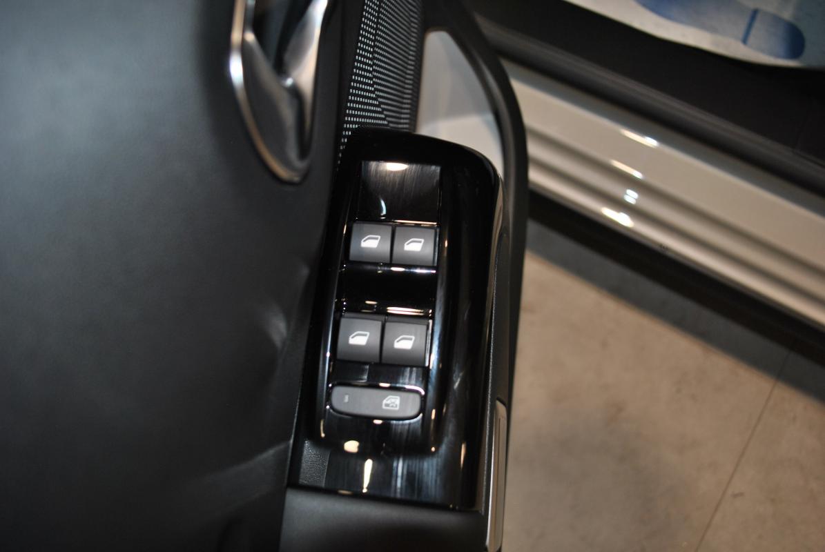 Citroën C3 - III (2) 1.2 PURETECH 83 SHINE