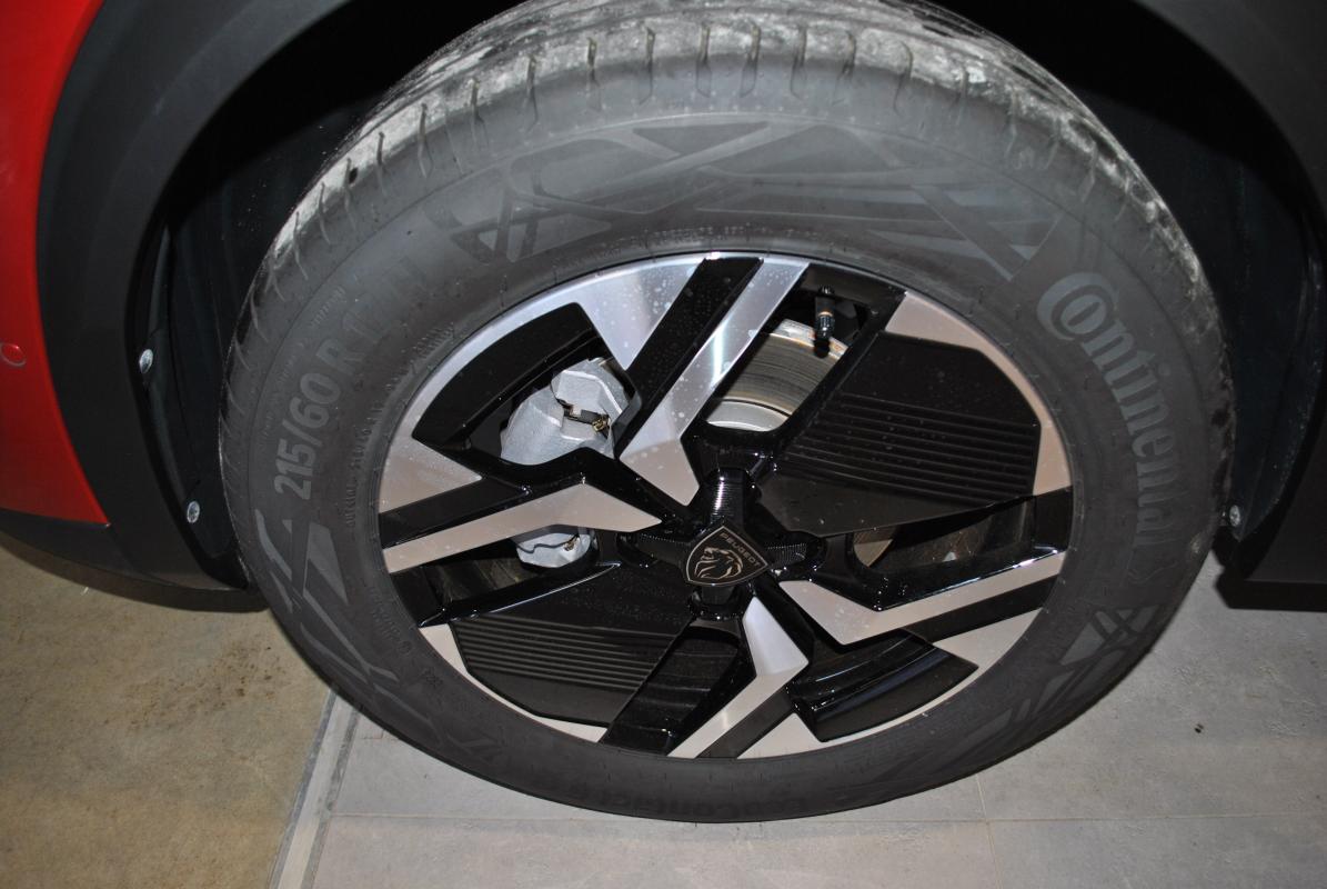 Peugeot 2008 - II (2) 1.2 PURETECH 130 EAT8 ALLURE PLUS