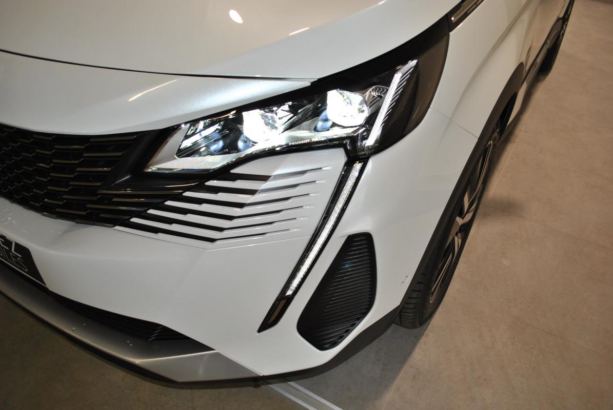 Peugeot 3008 - II (2) 1.5 BLUEHDI 130 EAT8 GT PACK