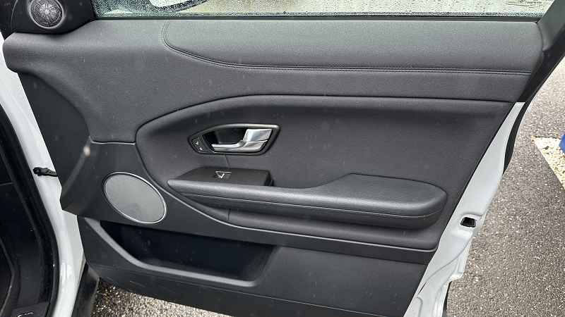 Land Rover Range Rover Evoque - 2.0 TD4 - 150 BVA SE 4X4